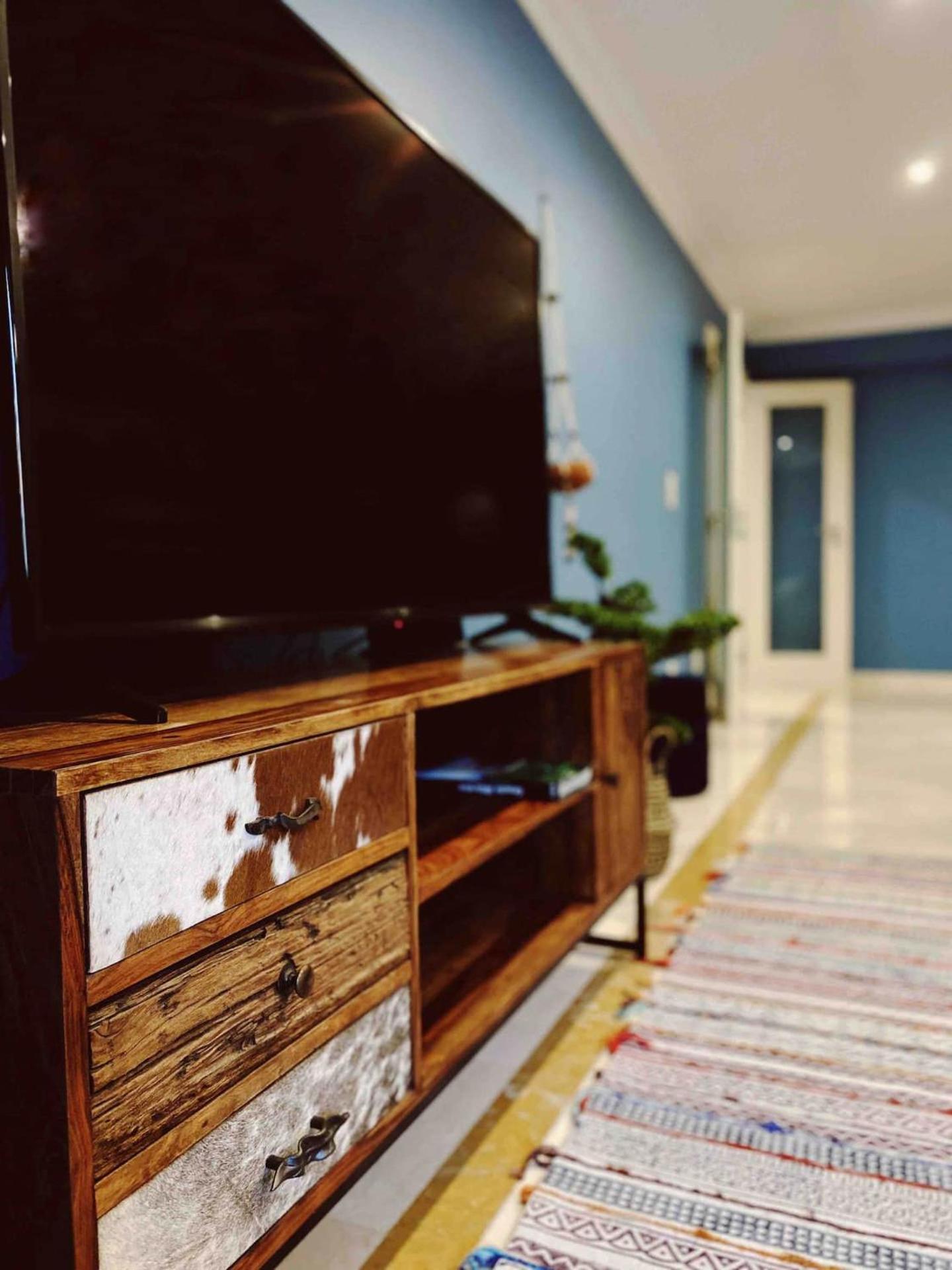 Sea View W Pool, Terrace & Parking Apartamento *