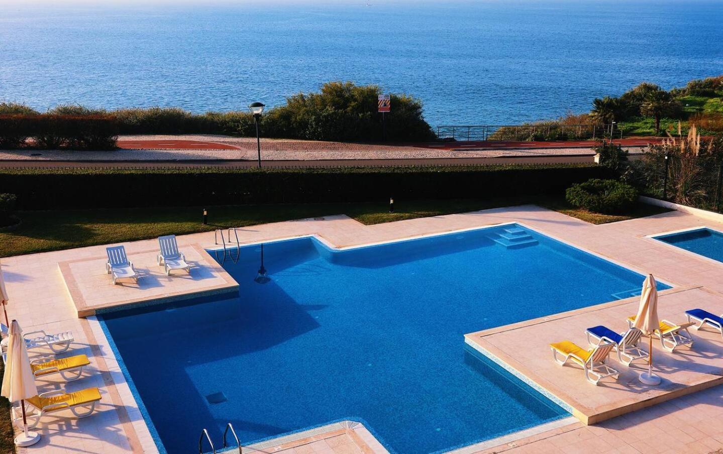 Apartment Sea View W Pool, Terrace & Parking Cascais